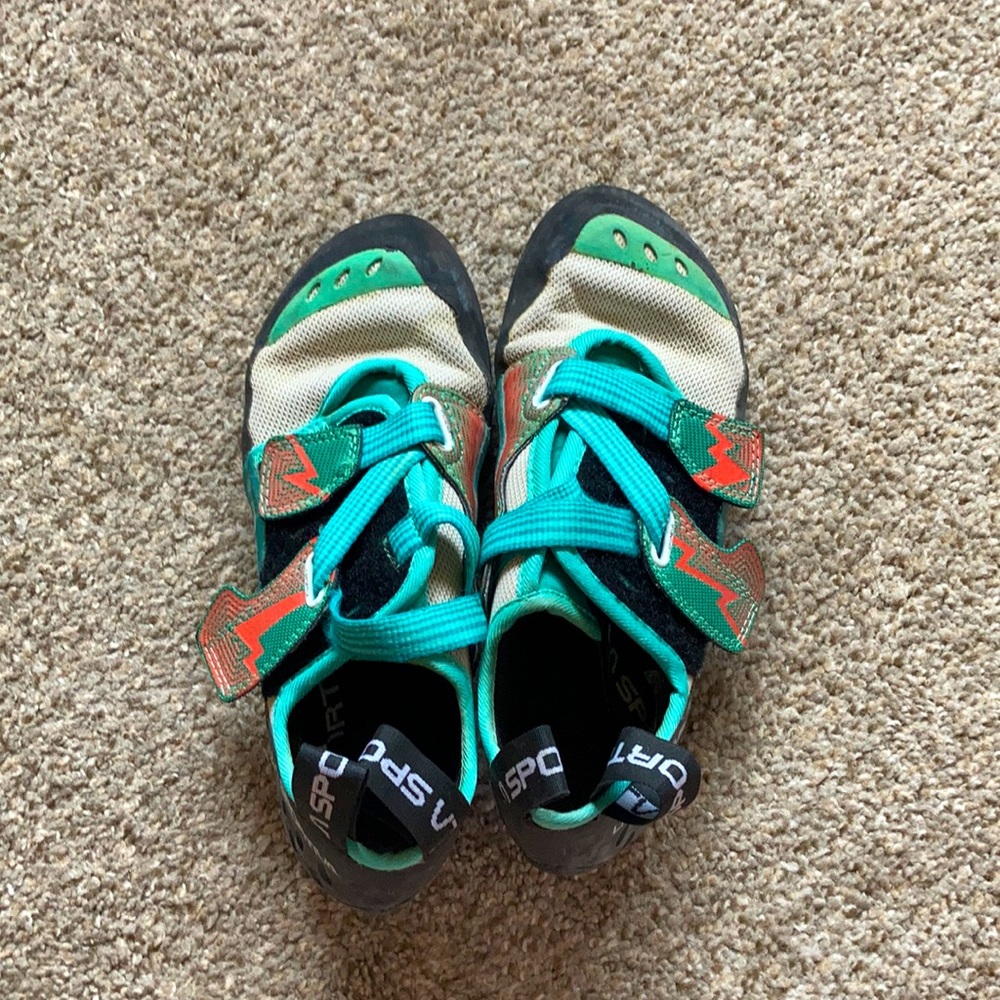 Women’s “oxygym” climbing shoes